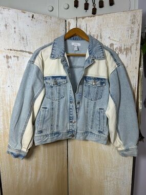 Forever 21 Light Wash Denim Jacket with Cream Panels
